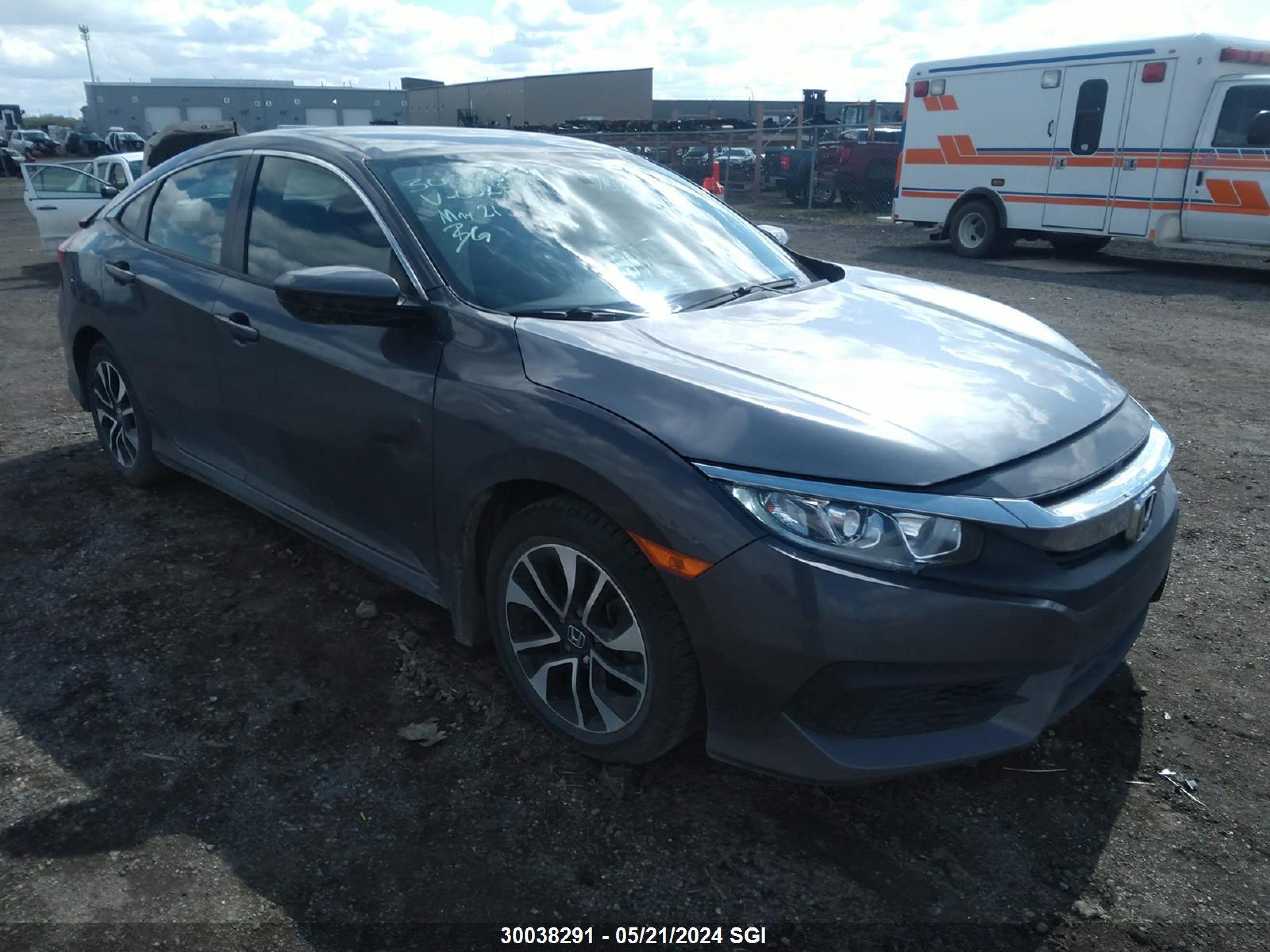 HONDA CIVIC 2018 2hgfc2f53jh002565