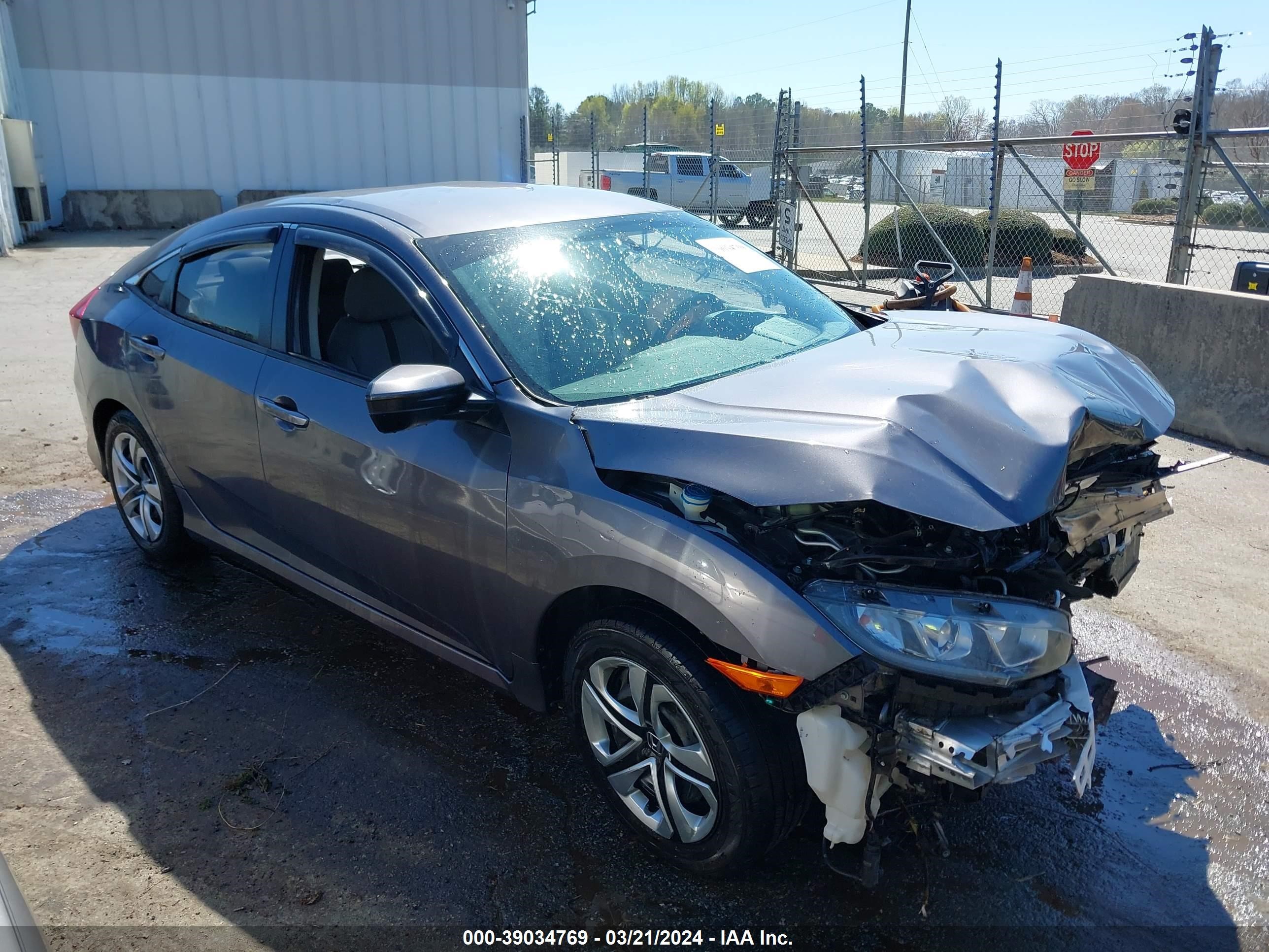 HONDA CIVIC 2018 2hgfc2f53jh568127