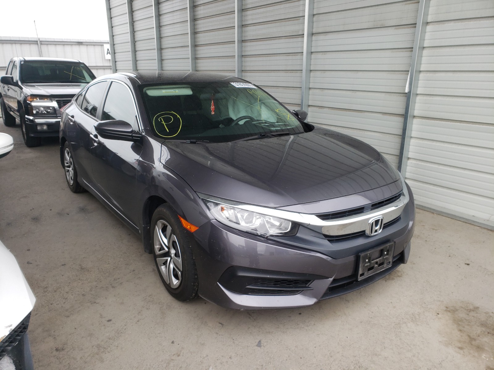 HONDA CIVIC LX 2018 2hgfc2f56jh531573