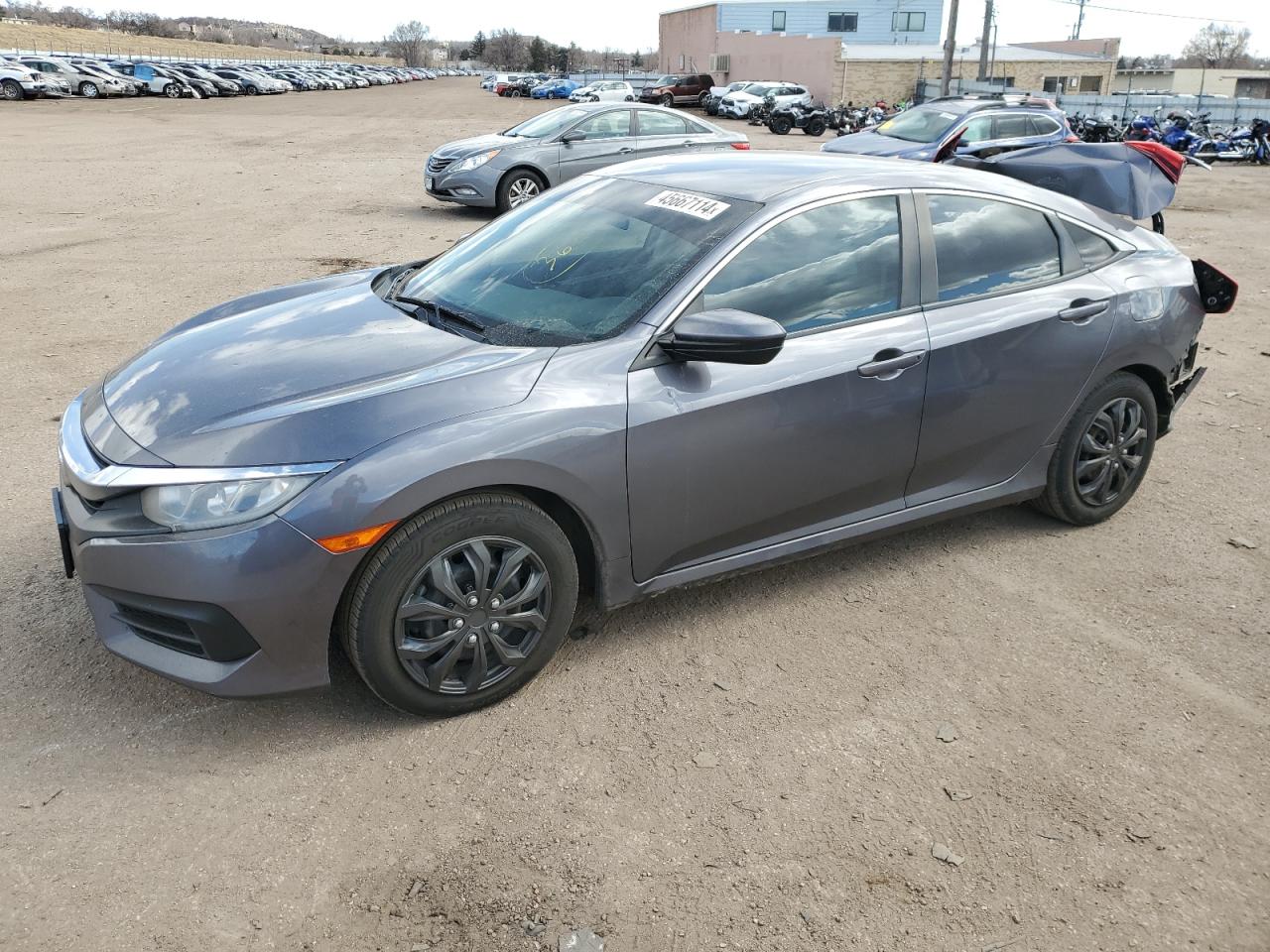 HONDA CIVIC 2018 2hgfc2f56jh572009