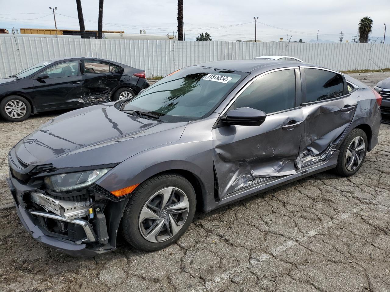 HONDA CIVIC 2019 2hgfc2f64kh556854