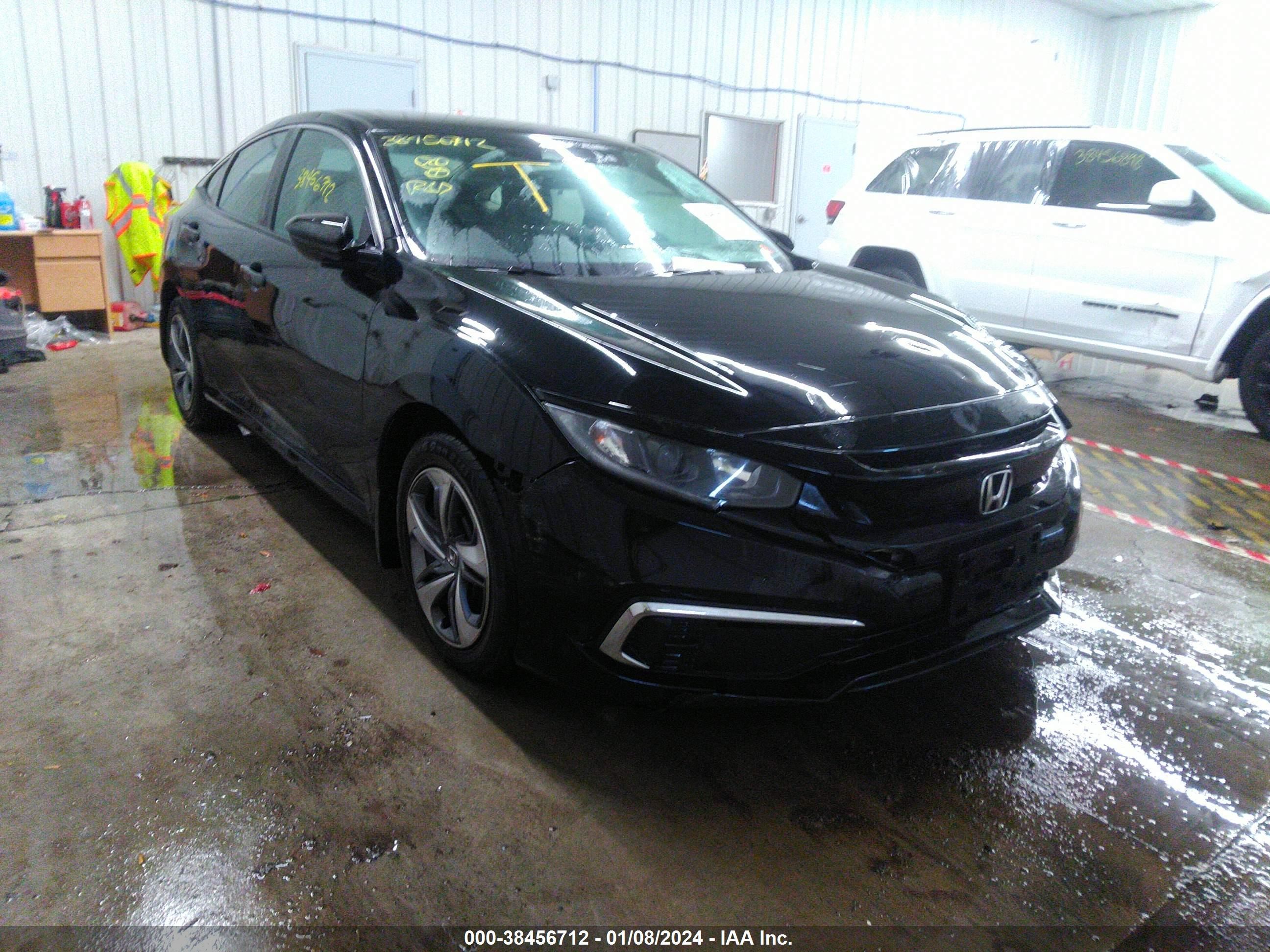 HONDA CIVIC 2019 2hgfc2f68kh568201