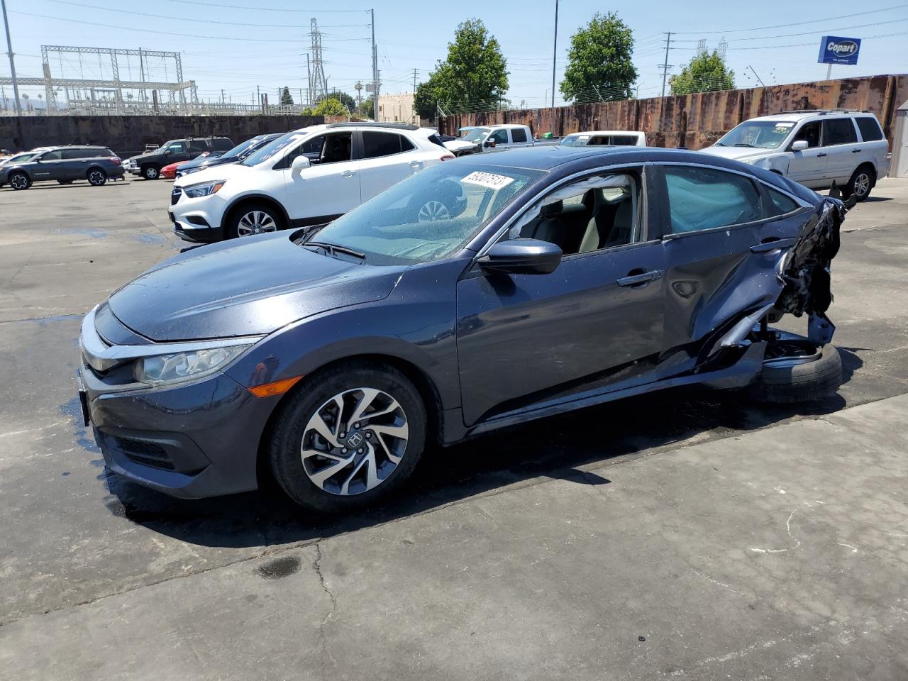 HONDA CIVIC 2018 2hgfc2f71jh567253