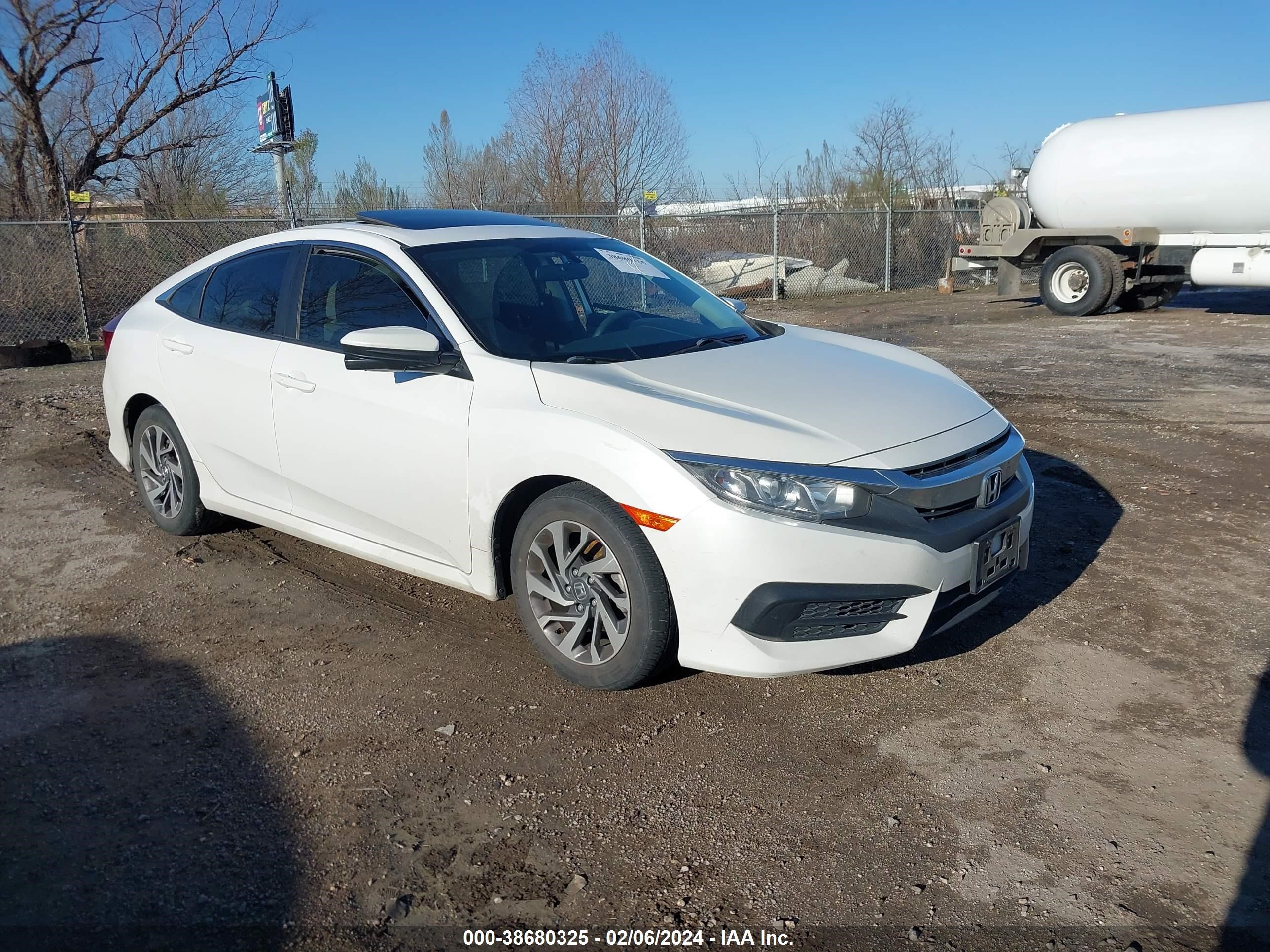 HONDA CIVIC 2018 2hgfc2f72jh534116