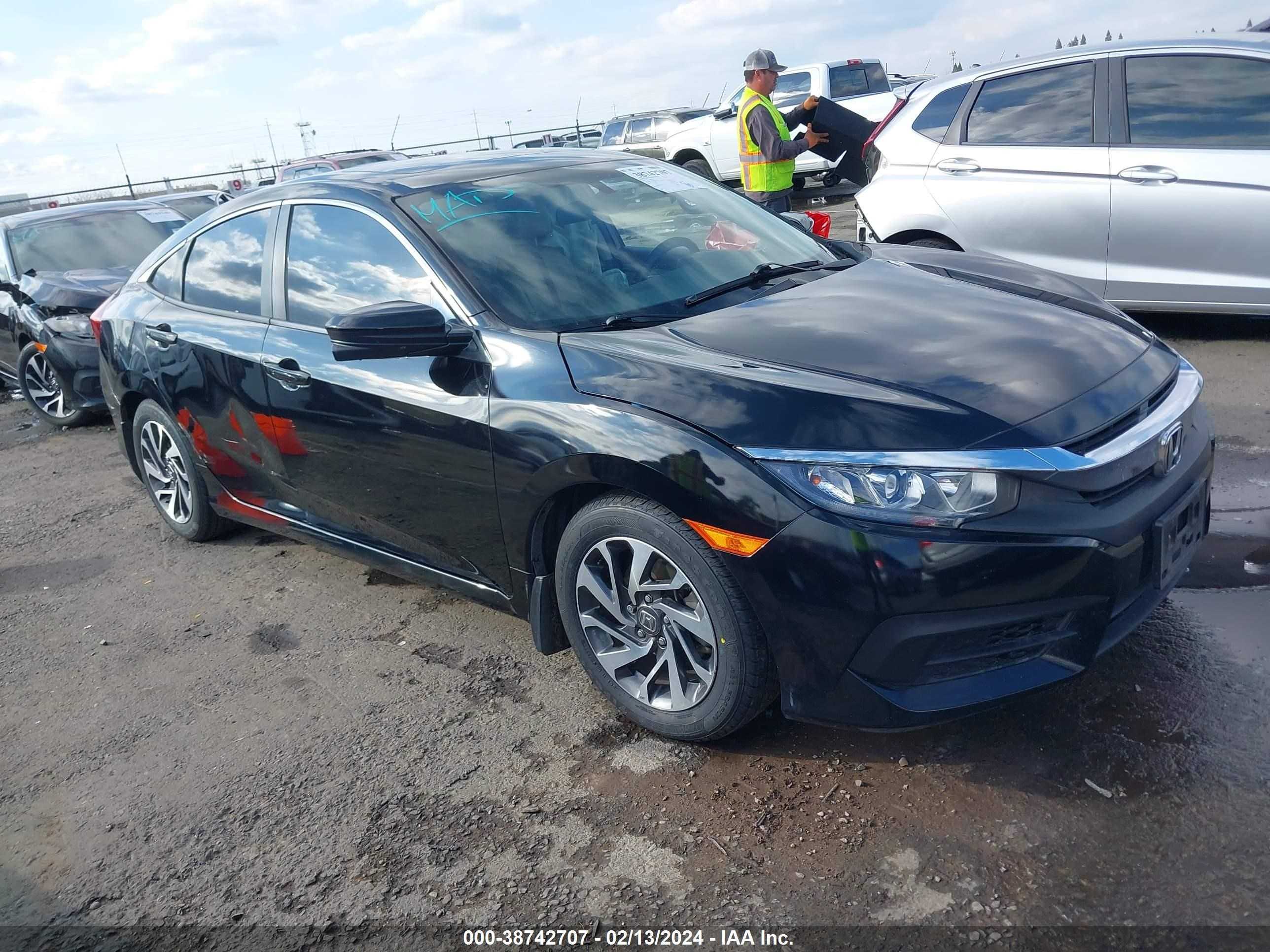 HONDA CIVIC 2016 2hgfc2f73gh514904