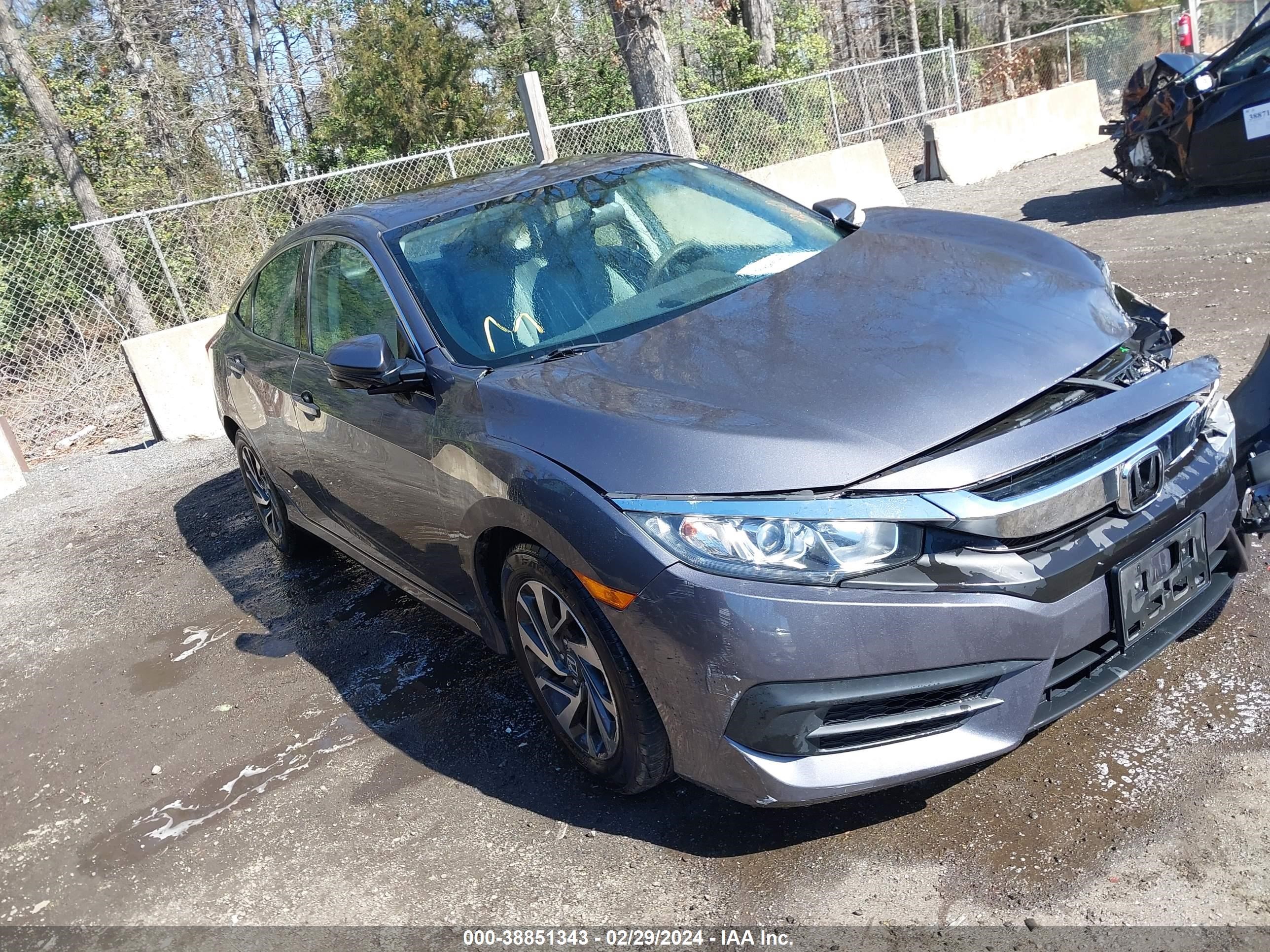 HONDA CIVIC 2016 2hgfc2f73gh573824