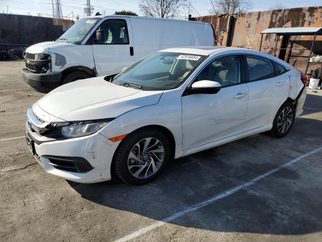 HONDA CIVIC 2018 2hgfc2f74jh515910