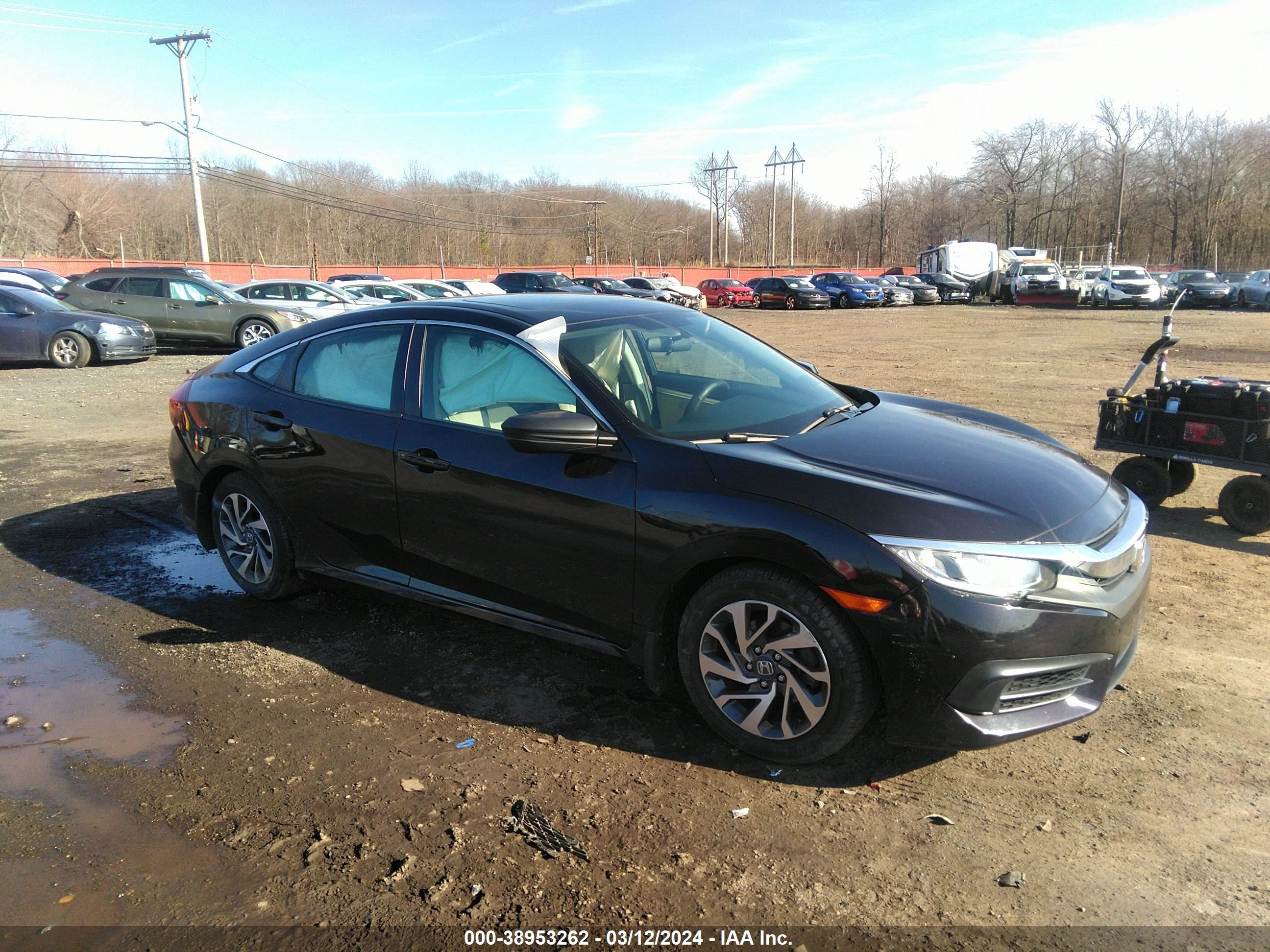 HONDA CIVIC 2018 2hgfc2f74jh518337