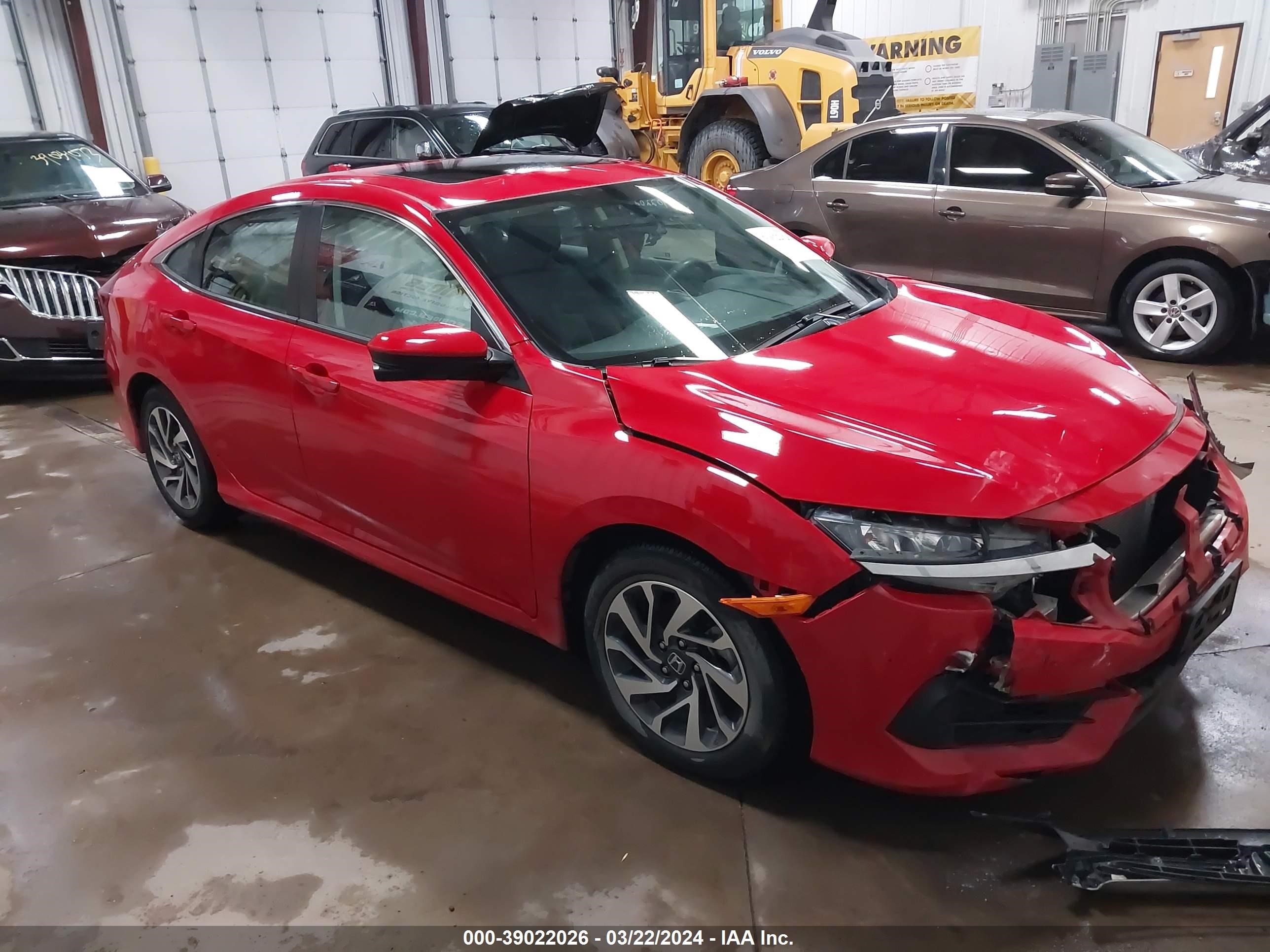 HONDA CIVIC 2018 2hgfc2f74jh592129