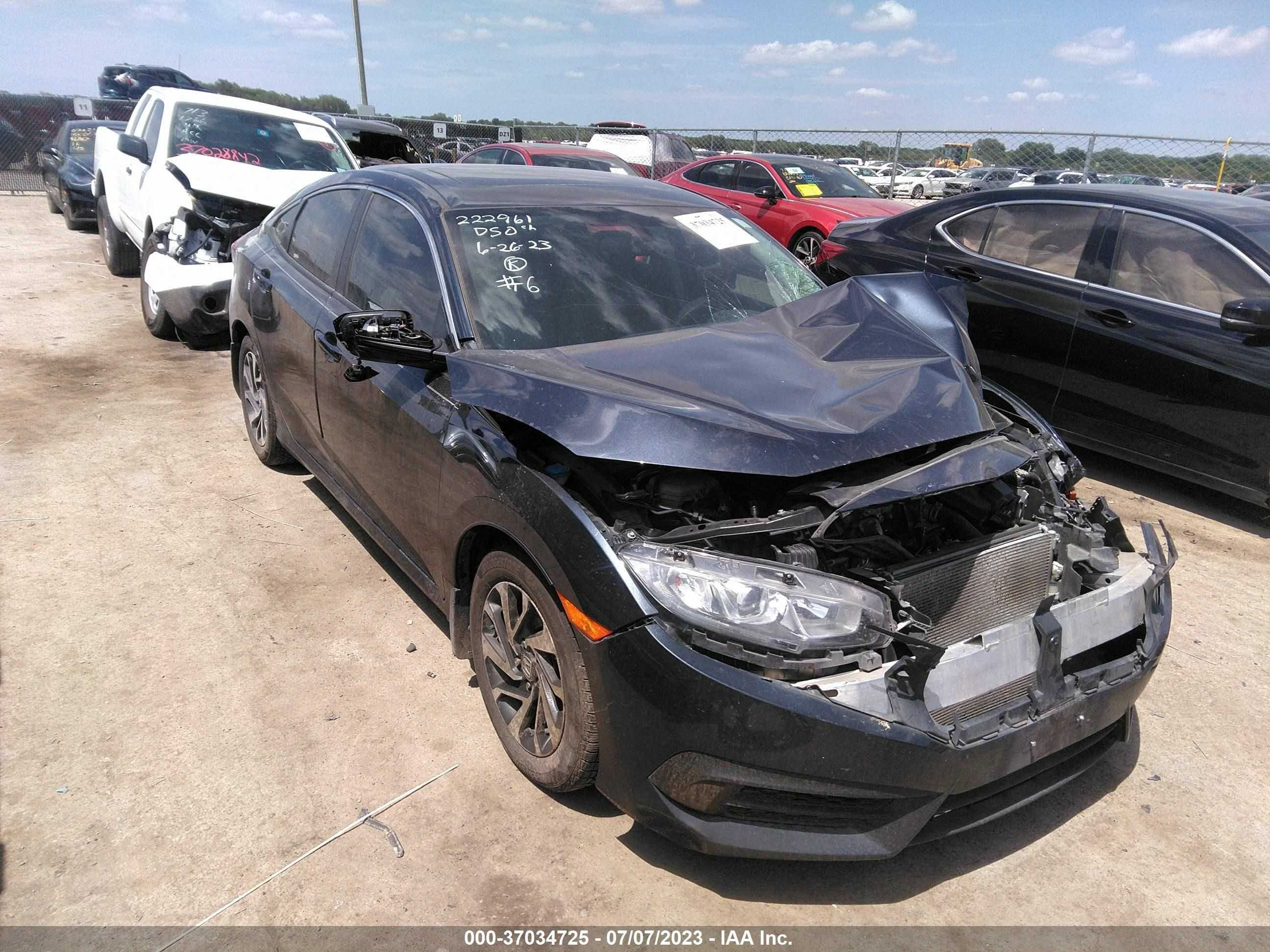 HONDA CIVIC 2018 2hgfc2f75jh504379