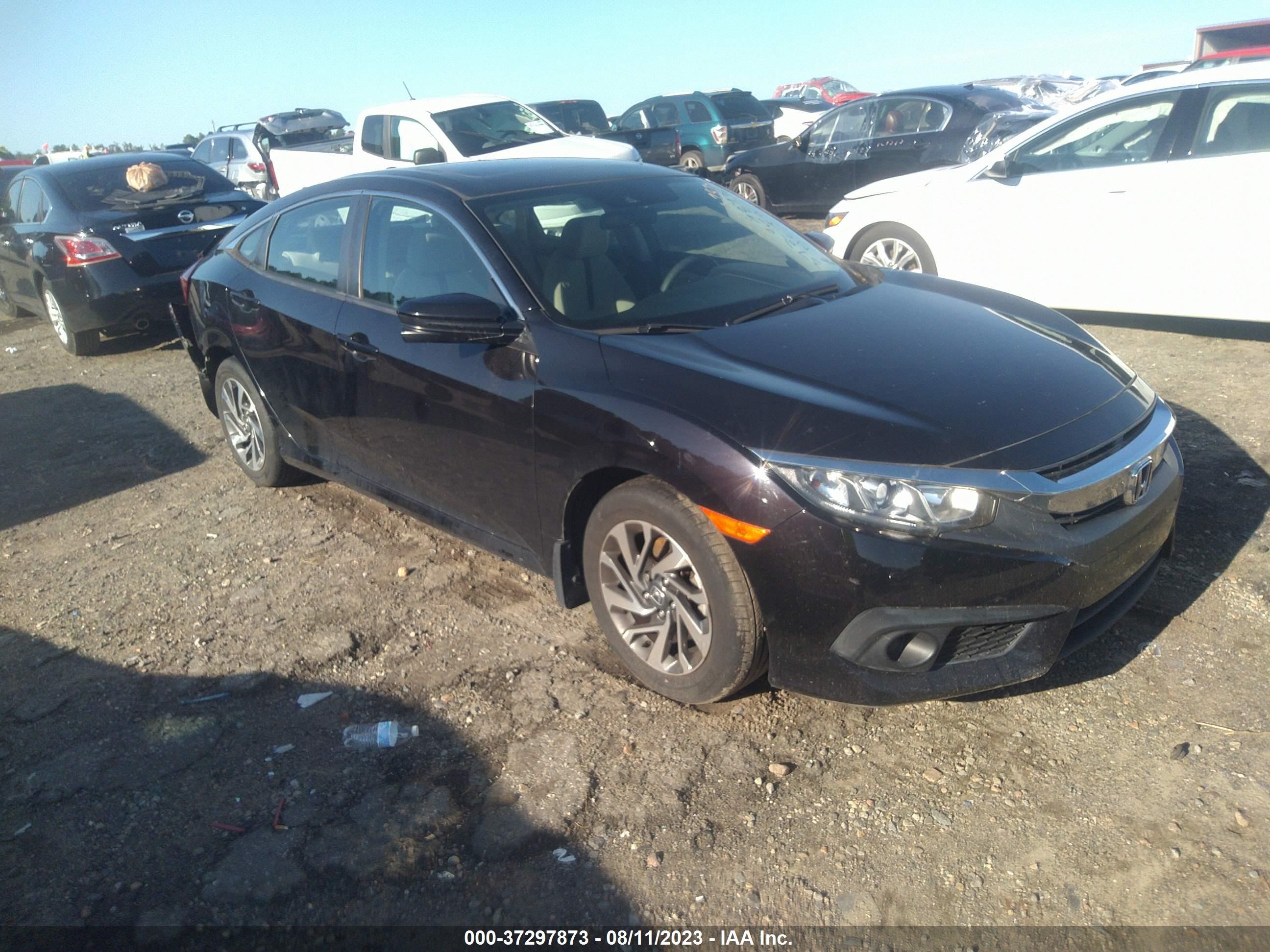 HONDA CIVIC 2018 2hgfc2f84jh592723