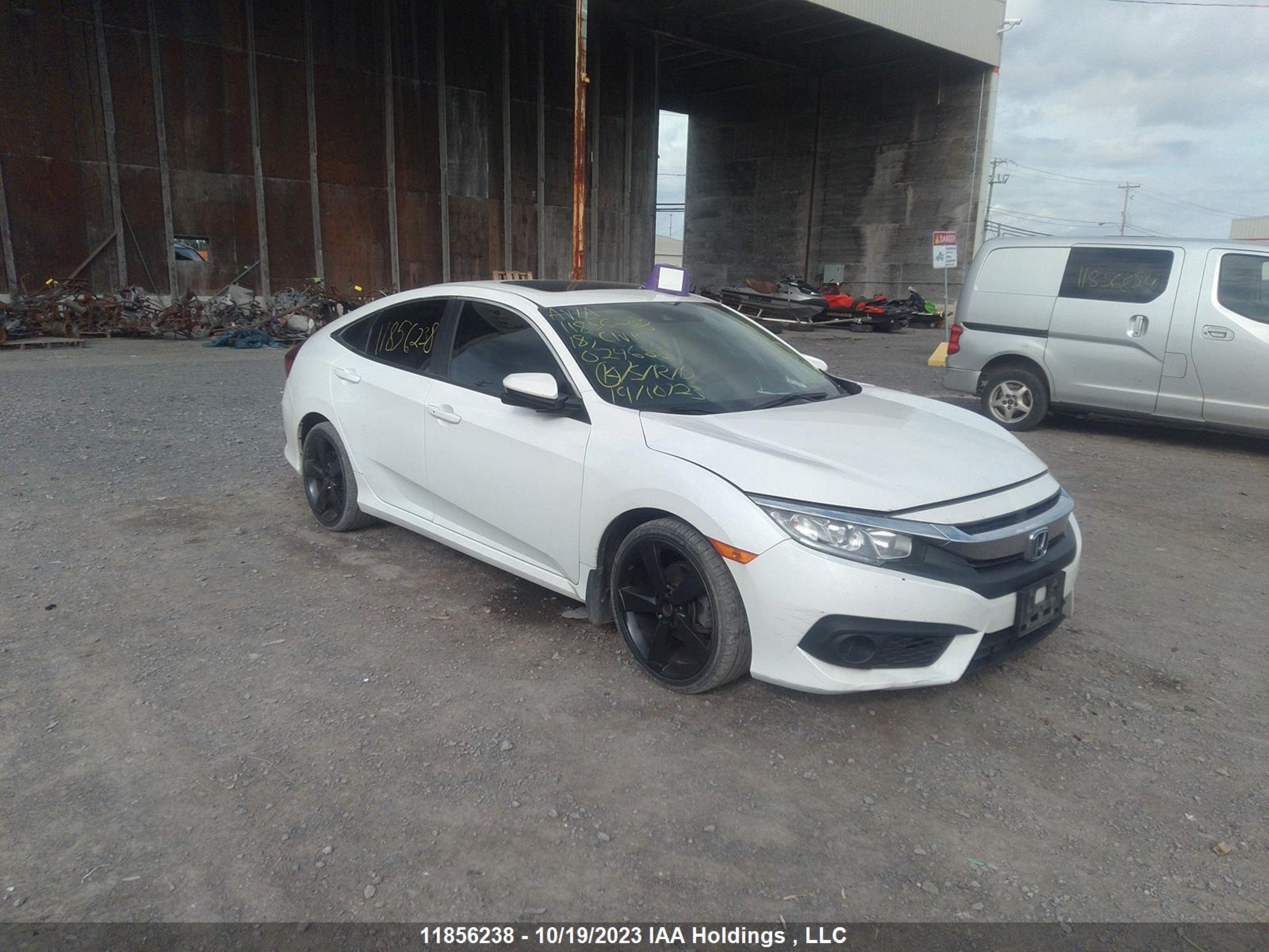 HONDA CIVIC 2018 2hgfc2f85jh024688