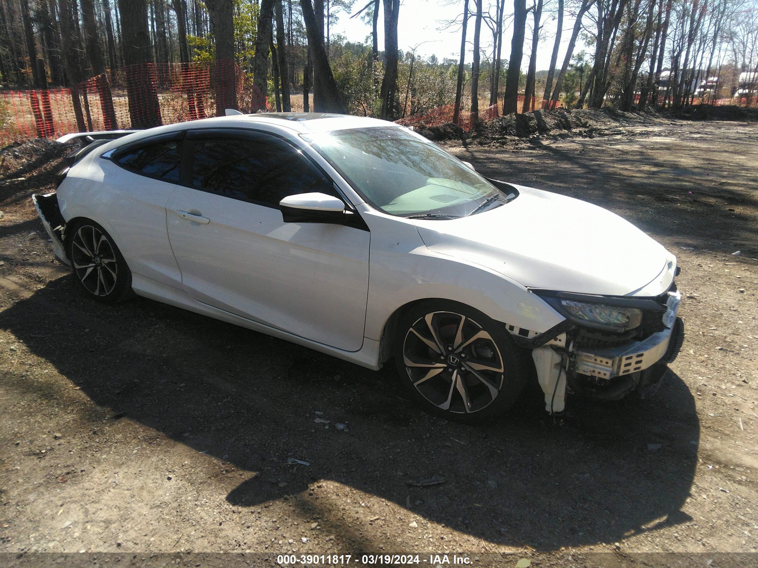 HONDA CIVIC 2017 2hgfc3a5xhh755324