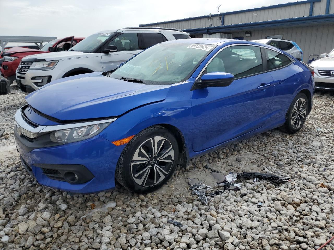 HONDA CIVIC 2017 2hgfc3b78hh361045