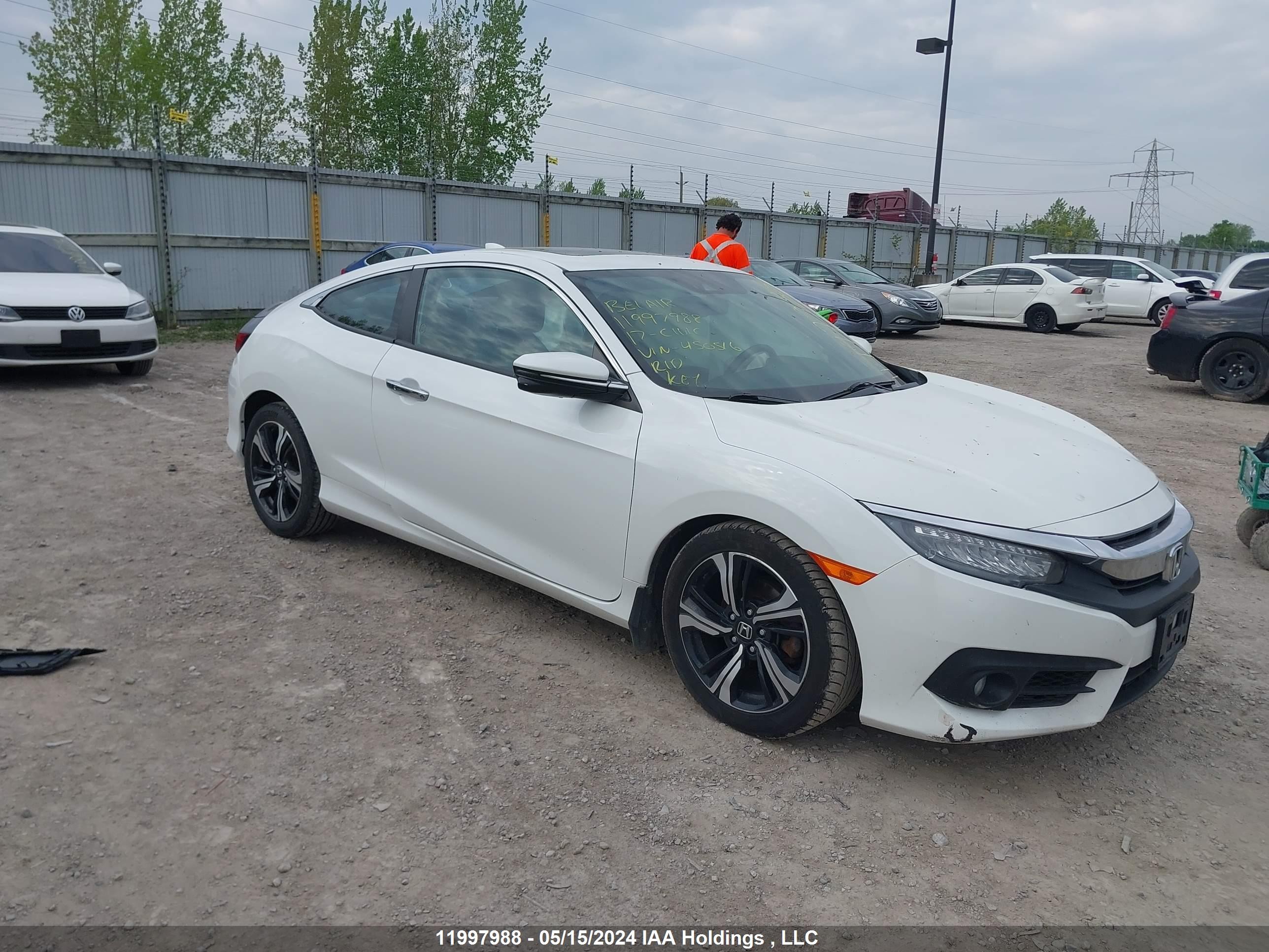 HONDA CIVIC 2017 2hgfc3b94hh450516