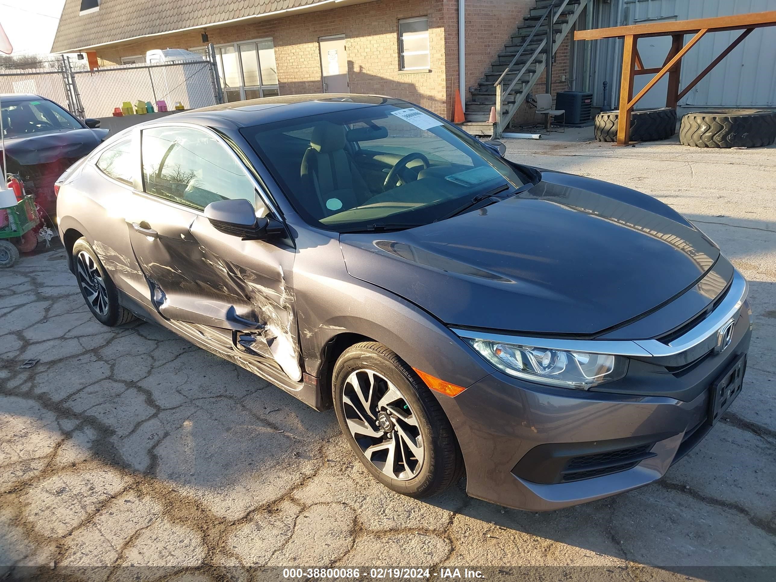 HONDA CIVIC 2018 2hgfc4b01jh306080