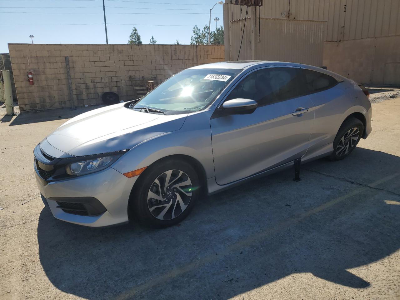 HONDA CIVIC 2018 2hgfc4b05jh306387