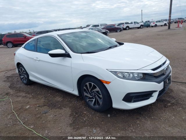 HONDA CIVIC 2018 2hgfc4b58jh301566