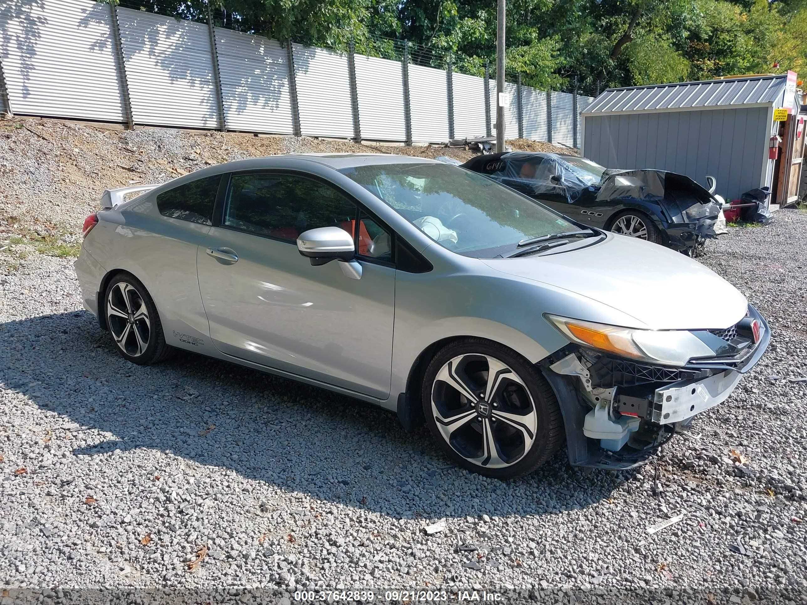 HONDA CIVIC 2015 2hgfg4a54fh700469