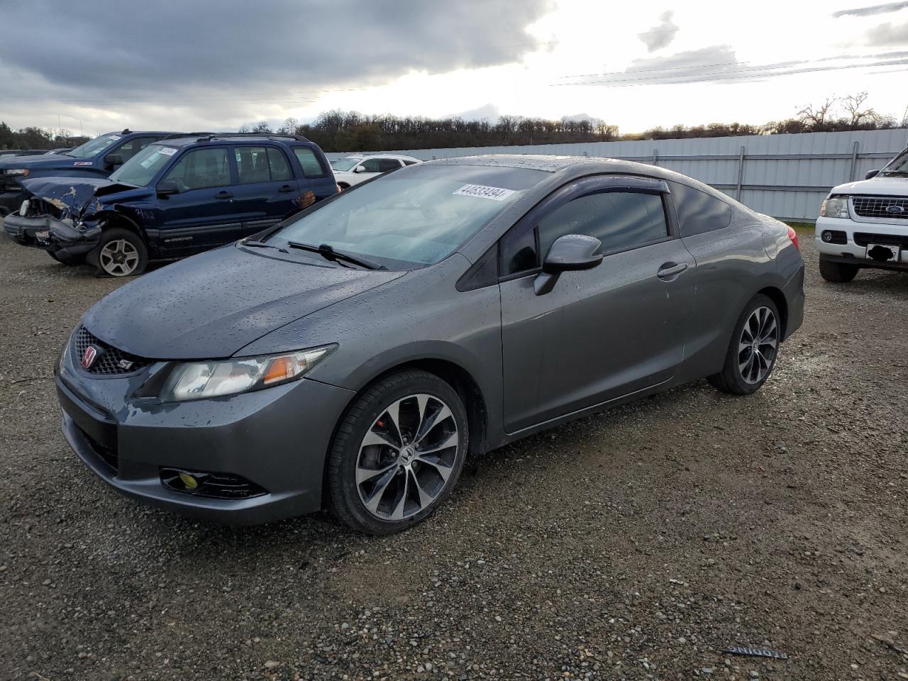 HONDA CIVIC 2013 2hgfg4a56dh704326