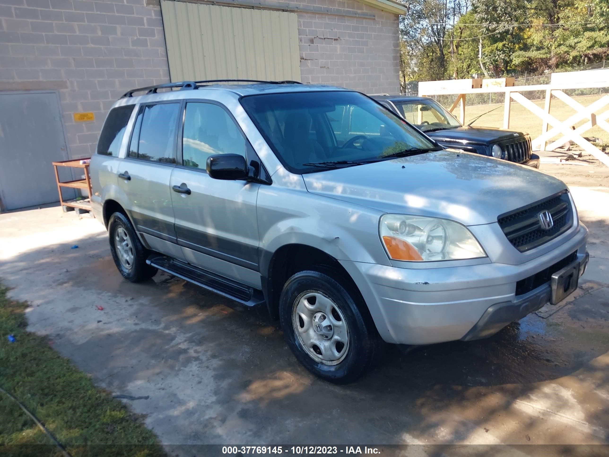 HONDA PILOT 2003 2hkyf18153h511151