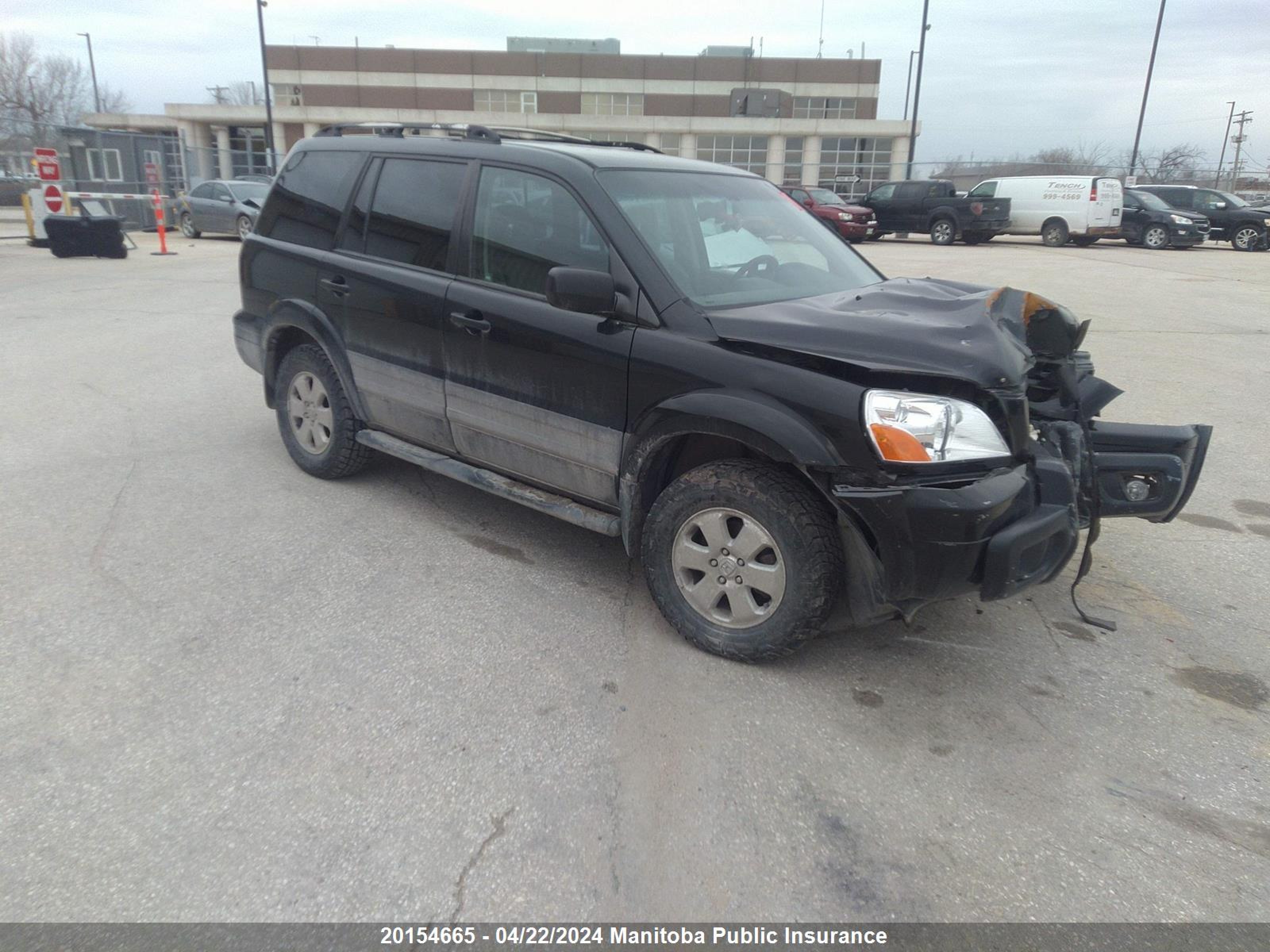 HONDA PILOT 2004 2hkyf18184h004357