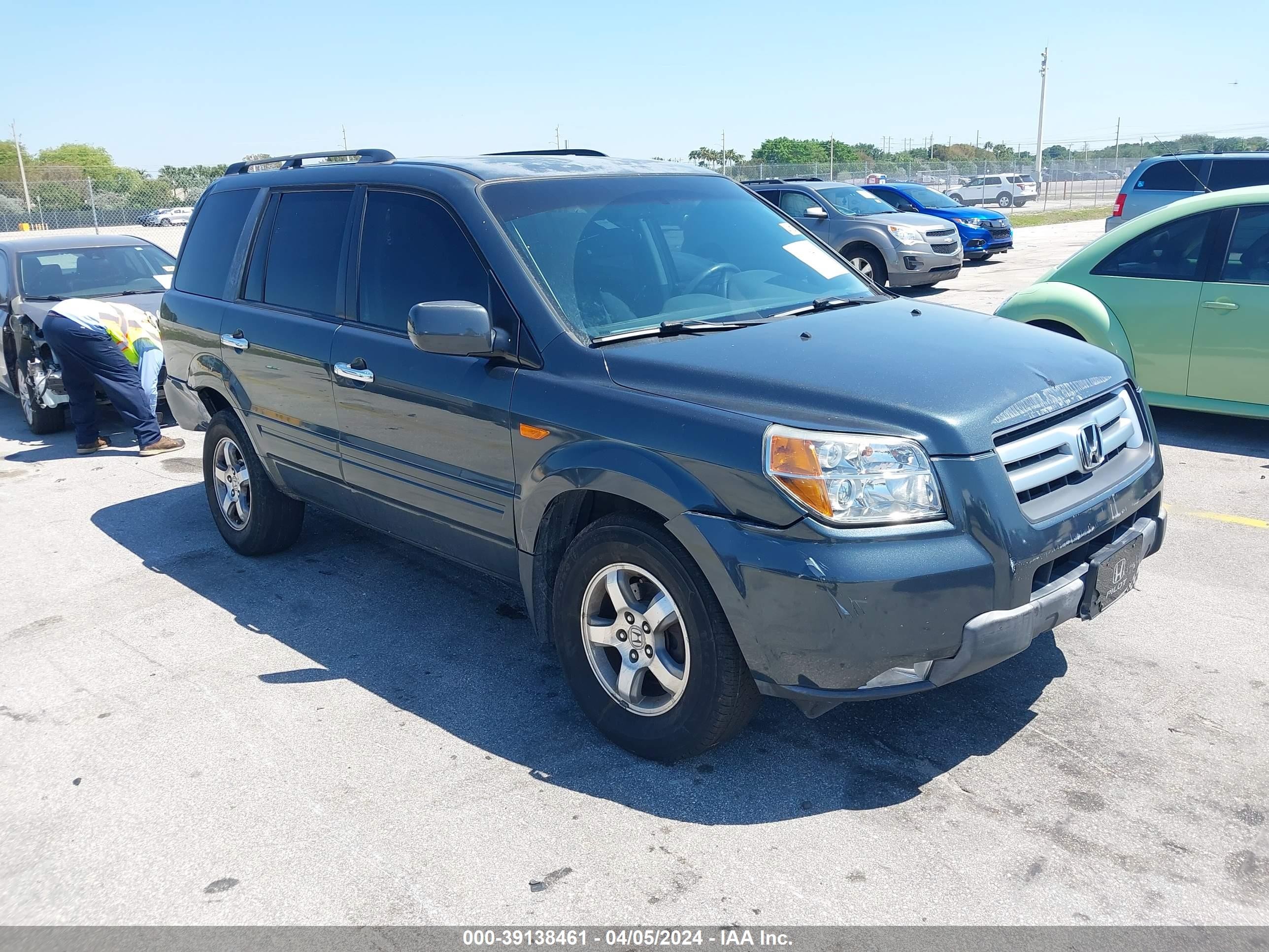 HONDA PILOT 2006 2hkyf18446h552756