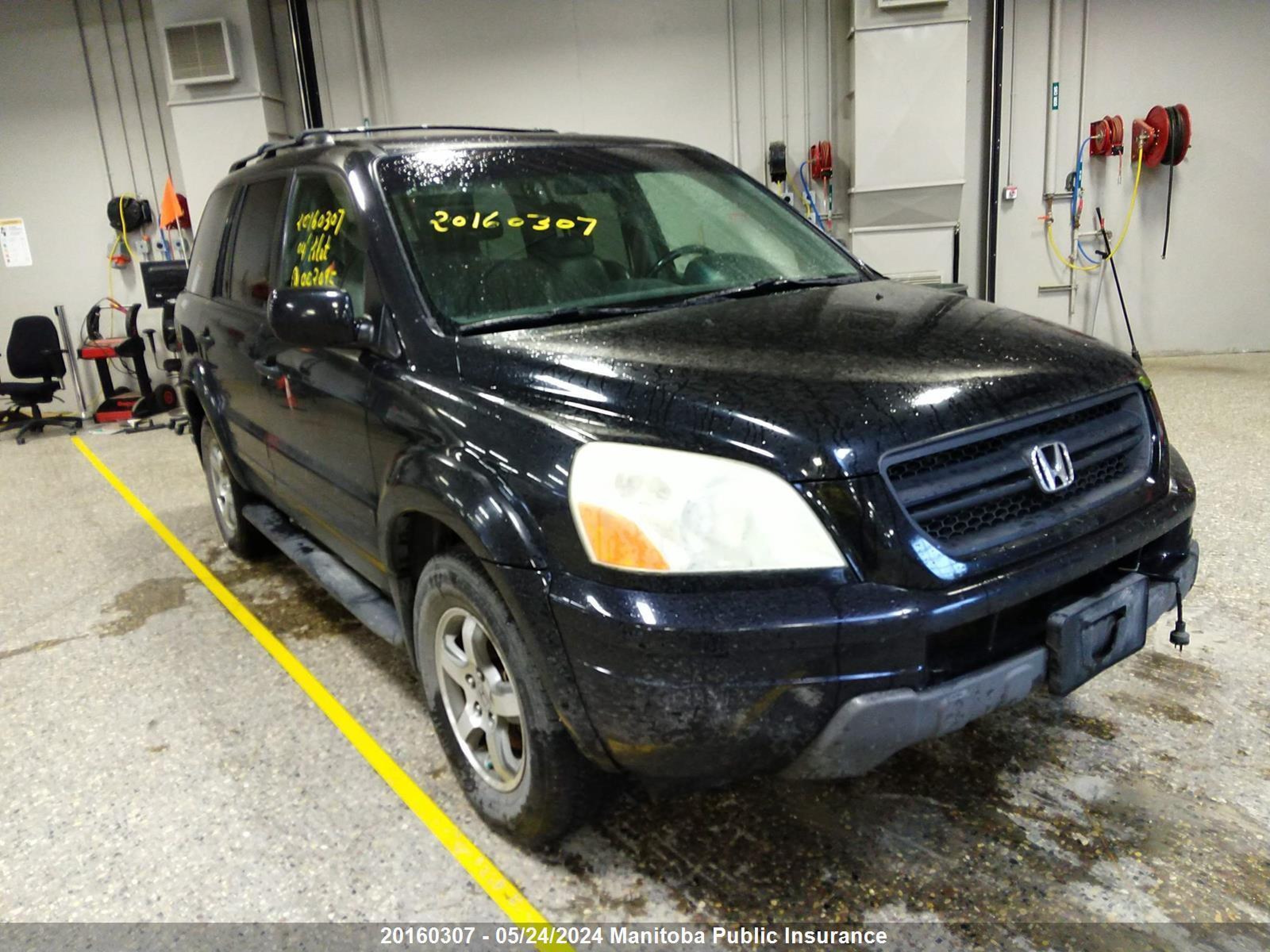 HONDA PILOT 2004 2hkyf18514h002095