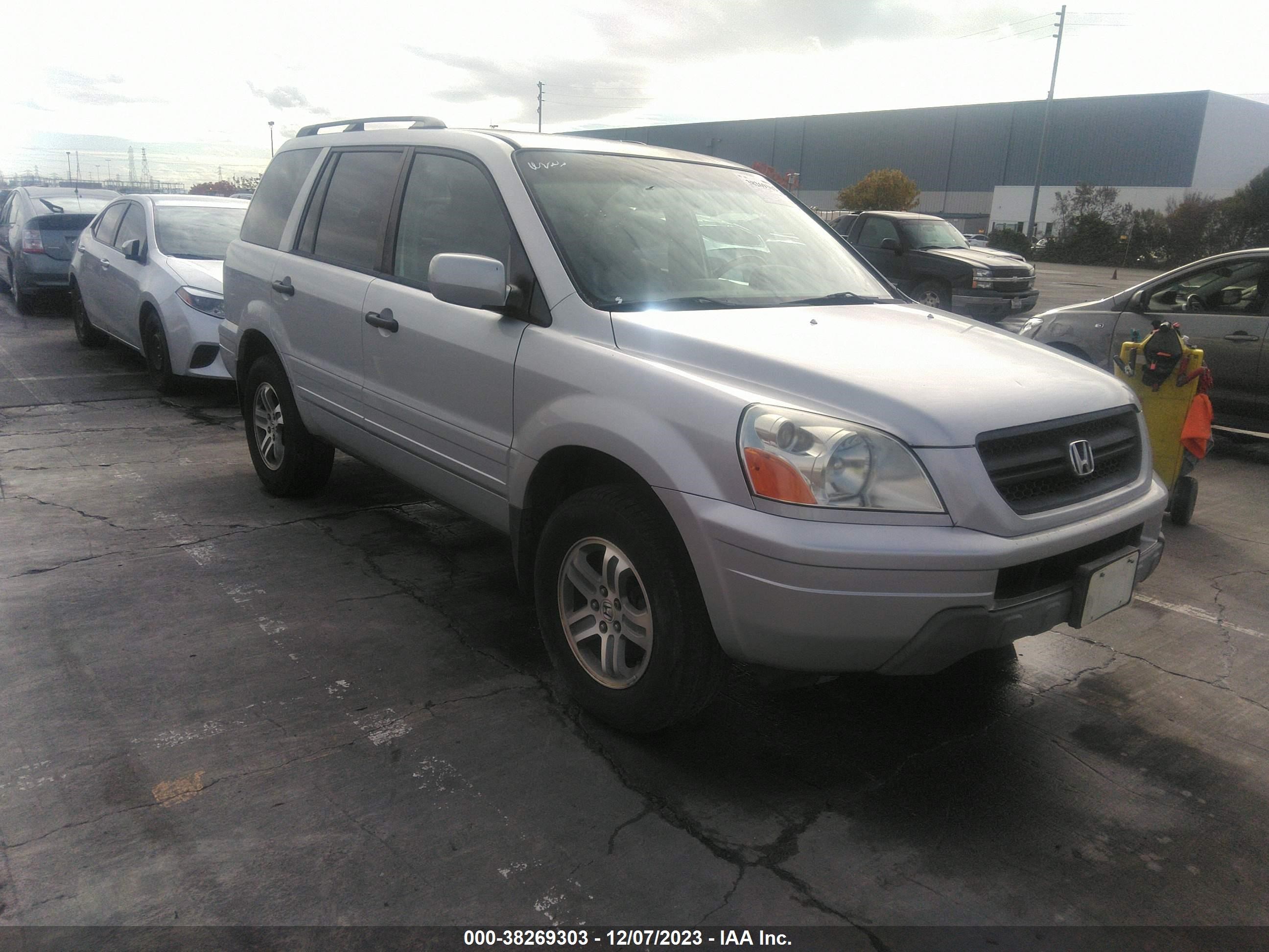 HONDA PILOT 2004 2hkyf18524h565950