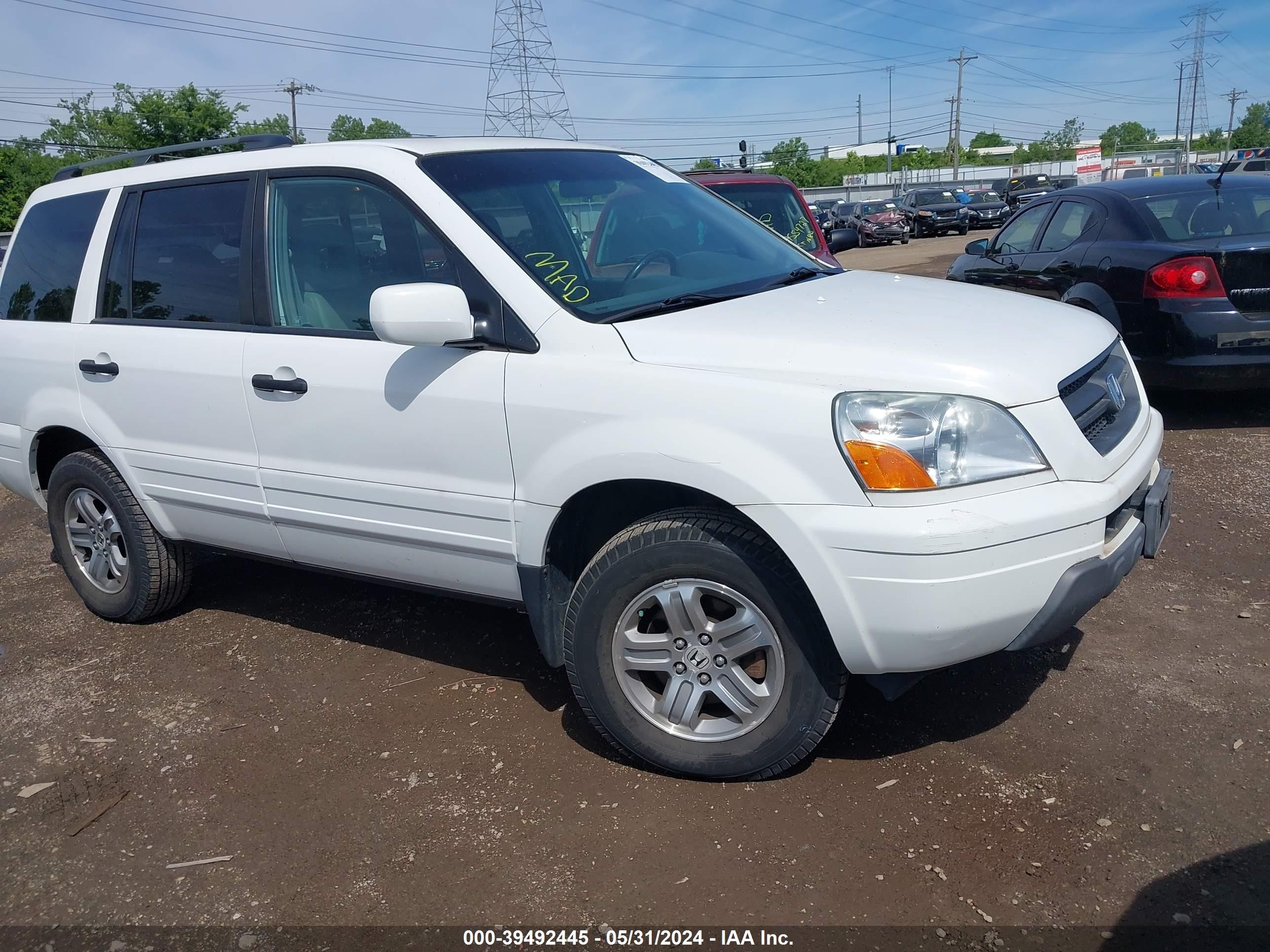 HONDA PILOT 2005 2hkyf18565h544875