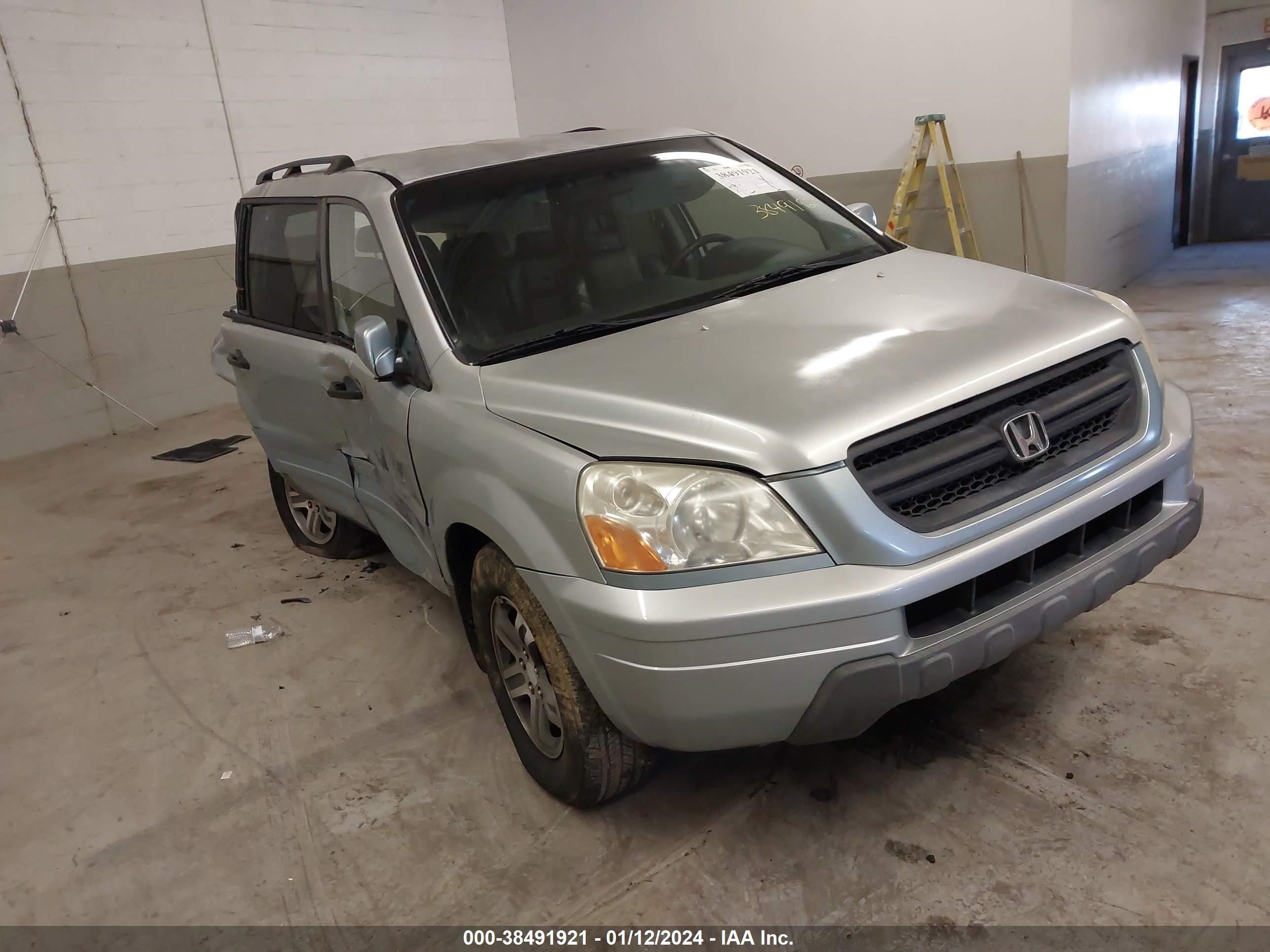 HONDA PILOT 2003 2hkyf18593h554961