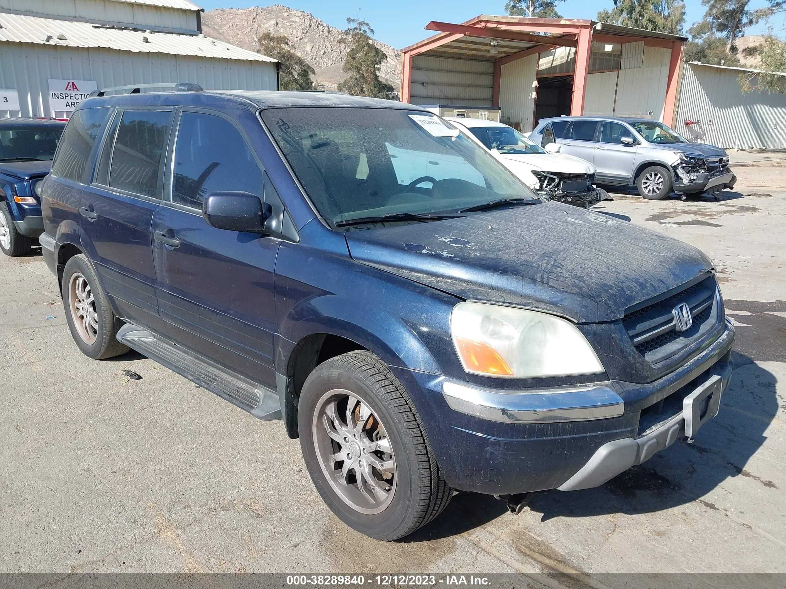 HONDA PILOT 2004 2hkyf186x4h511157