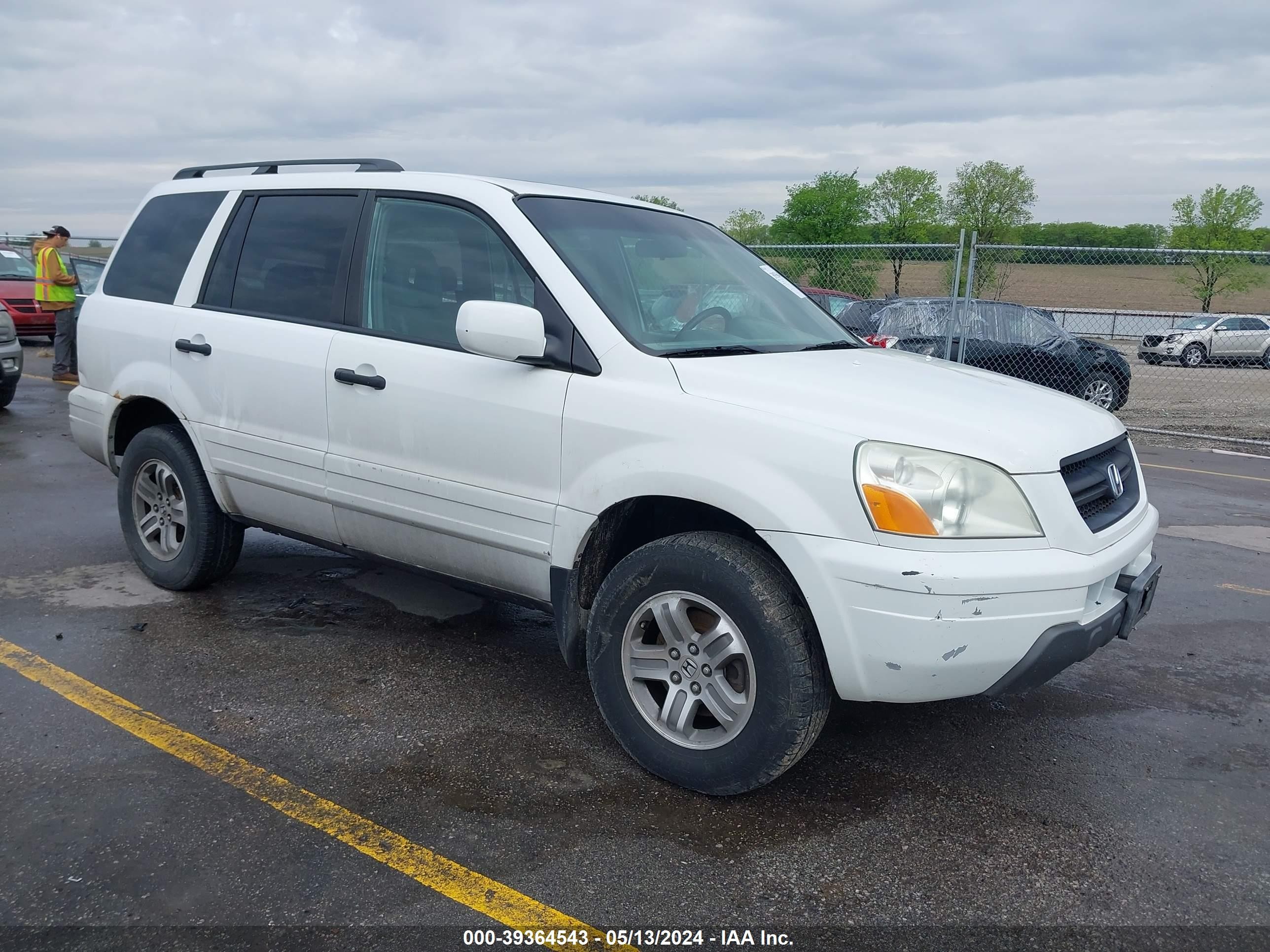 HONDA PILOT 2005 2hkyf18755h566710