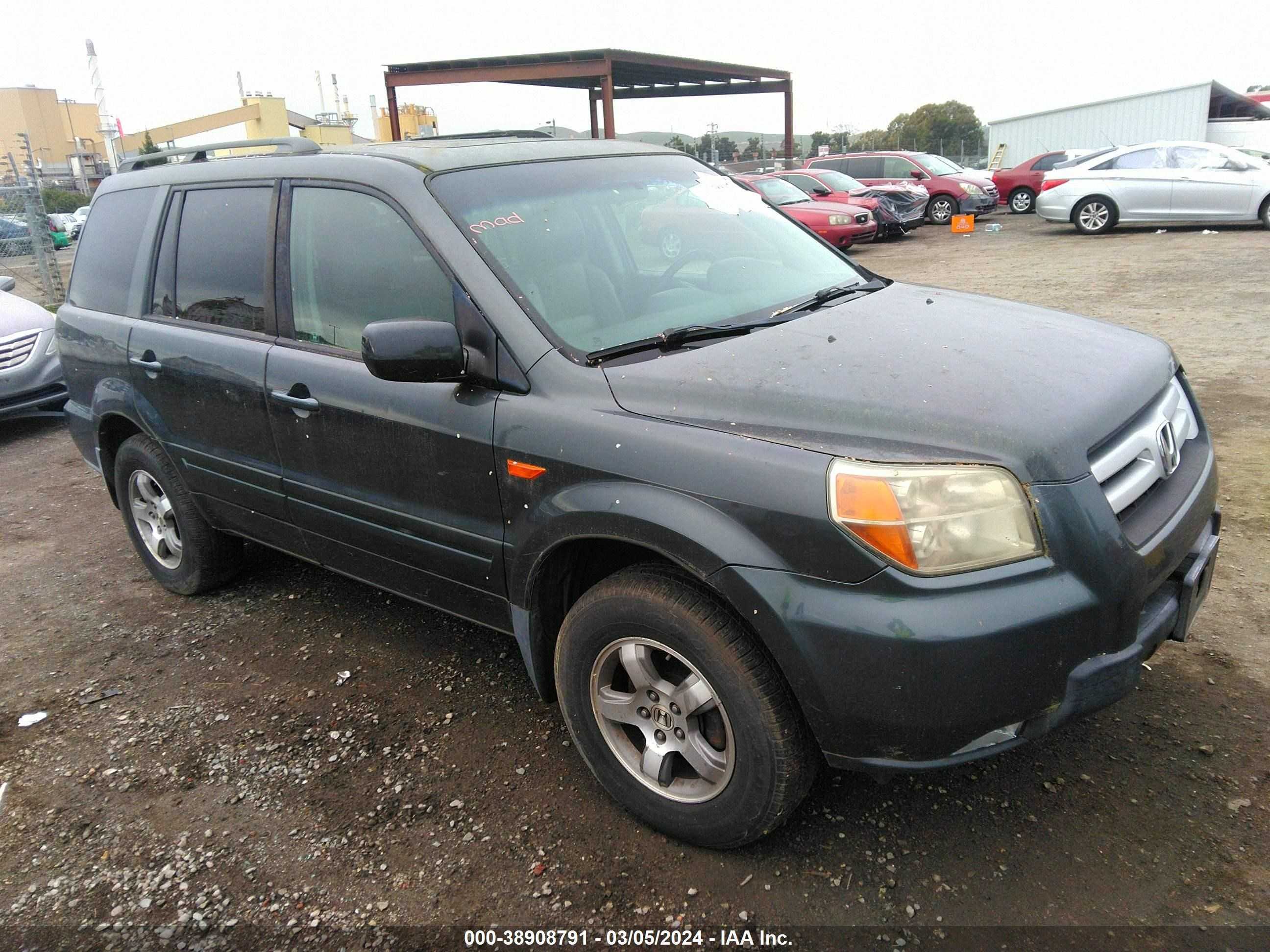 HONDA PILOT 2006 2hkyf18756h532381