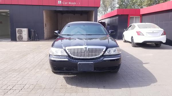 LINCOLN TOWN 2009 2l1fm88w69x603407