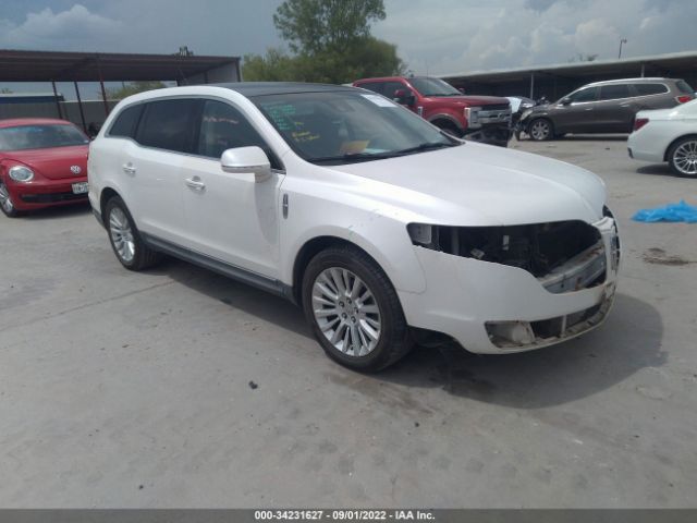 LINCOLN MKT 2010 2lmhj5ar7abj11574