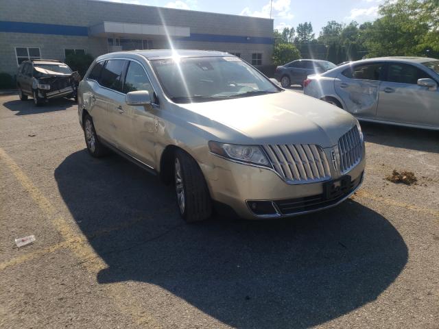 LINCOLN MKT 2010 2lmhj5ar9abj50425