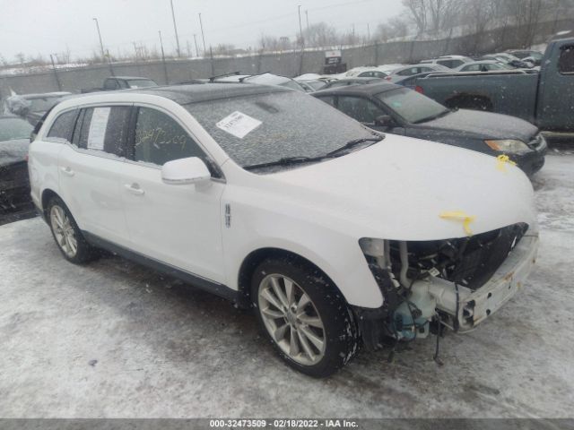 LINCOLN MKT 2010 2lmhj5at0abj17826