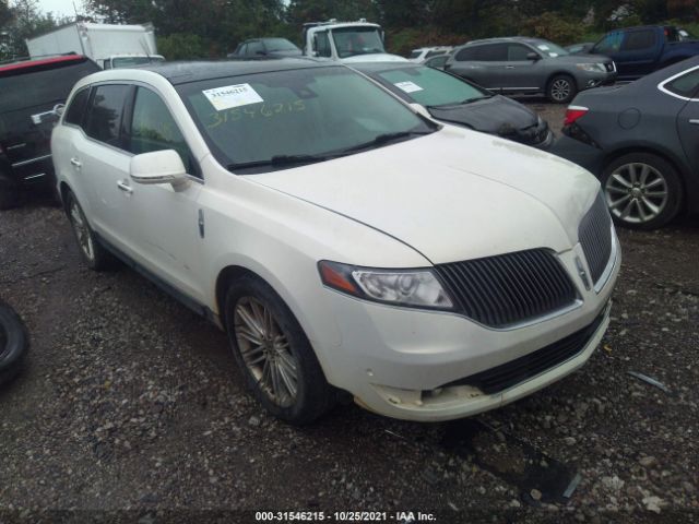 LINCOLN MKT 2013 2lmhj5at1dbl51025