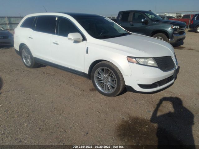 LINCOLN MKT 2013 2lmhj5at1dbl52157