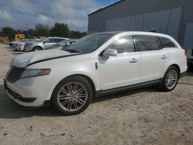 LINCOLN MKT 2014 2lmhj5at1ebl52161