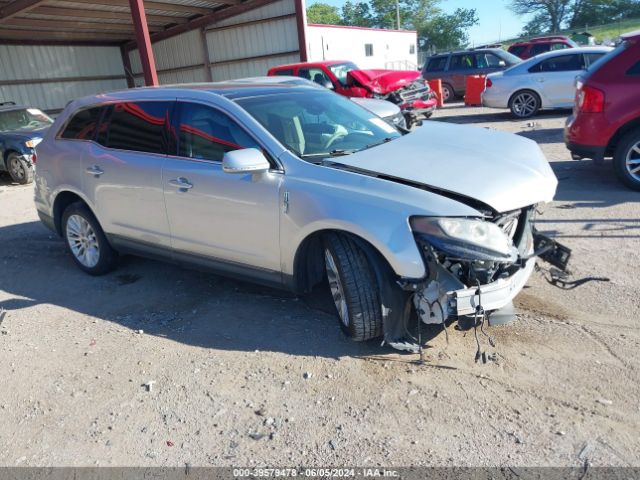 LINCOLN MKT 2012 2lmhj5at2cbl55048