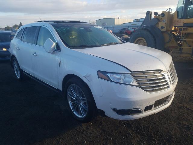 LINCOLN MKT 2017 2lmhj5at2hbl00980