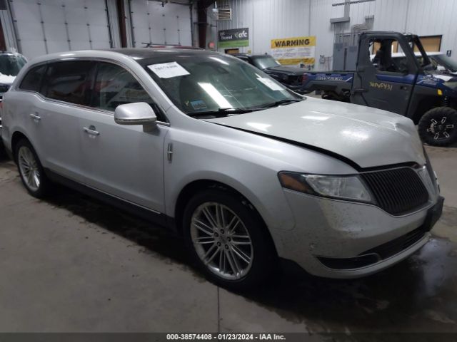 LINCOLN MKT 2014 2lmhj5at3ebl58057