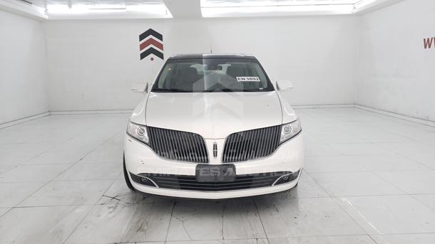 LINCOLN MKT 2015 2lmhj5at3fbl02332