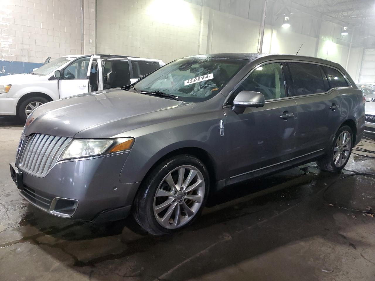 LINCOLN MKT 2010 2lmhj5at4abj50070