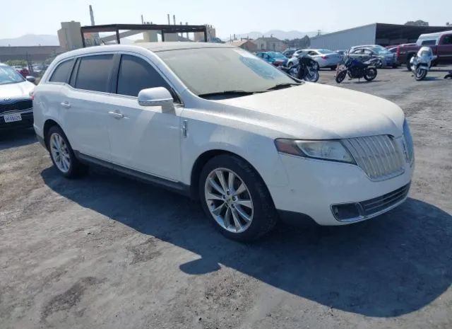 LINCOLN MKT 2011 2lmhj5at4bbj50605