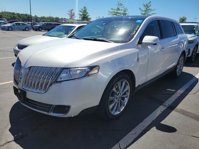 LINCOLN MKT 2011 2lmhj5at4bbj52077