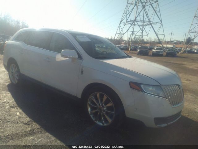 LINCOLN MKT 2011 2lmhj5at4bbj55058