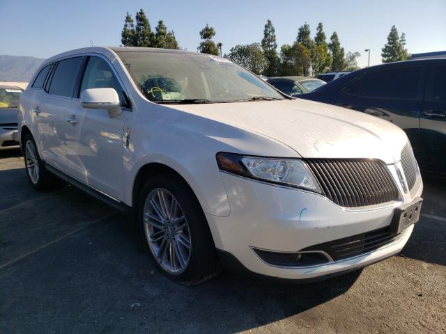 LINCOLN MKT 2014 2lmhj5at4ebl58584